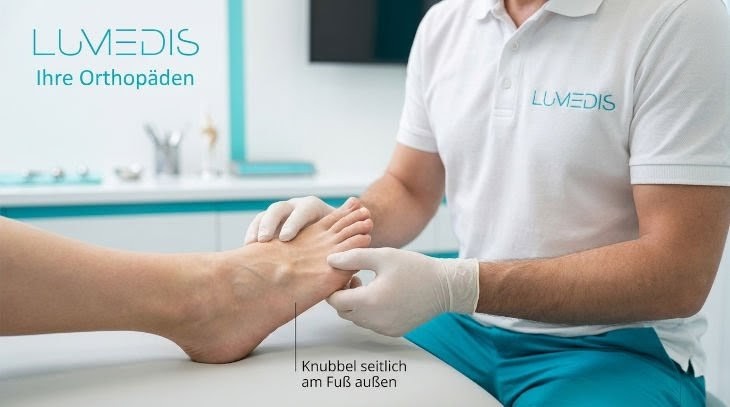 Knubbel seitlich am Fuß außen