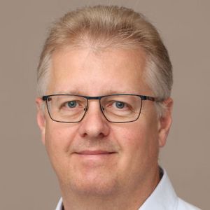 Axel Lust - orthopädischer Spezialist bei Lumedis